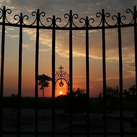 Hotel La Bendita Locura 3*